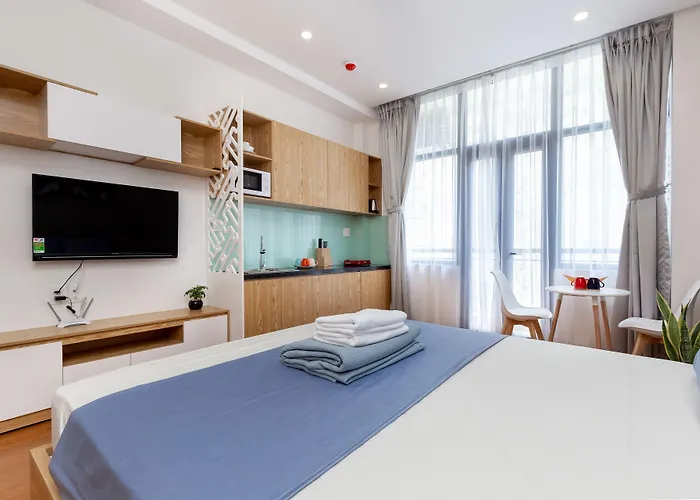 Cozrum Homes Lý Chính Thắng